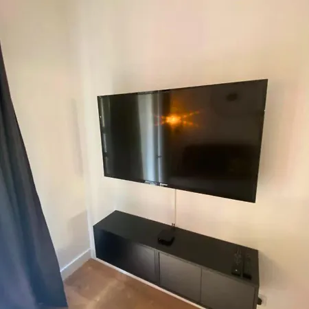 Cote Cour - - La Conciergerie. Apartman *